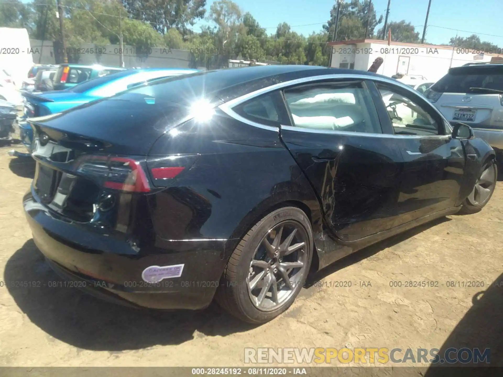 4 Photograph of a damaged car 5YJ3E1EA9KF399078 TESLA MODEL 3 2019