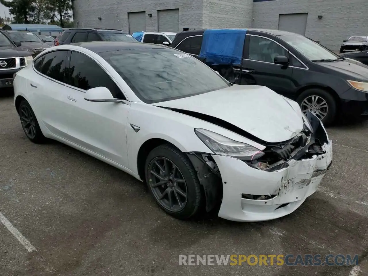 4 Photograph of a damaged car 5YJ3E1EA9KF401525 TESLA MODEL 3 2019