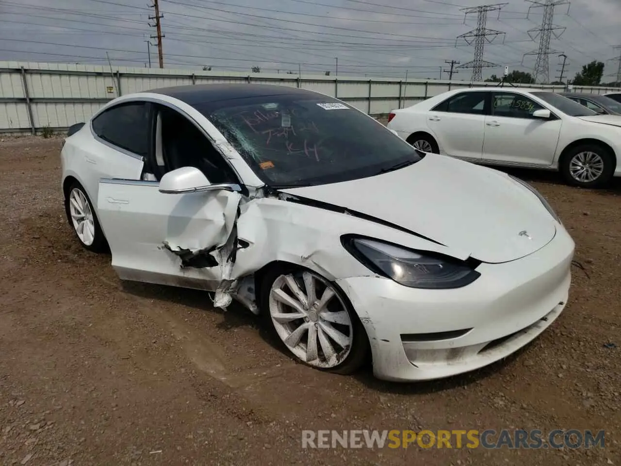 4 Photograph of a damaged car 5YJ3E1EA9KF407549 TESLA MODEL 3 2019