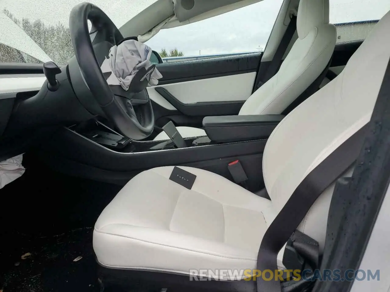7 Photograph of a damaged car 5YJ3E1EA9KF407700 TESLA MODEL 3 2019