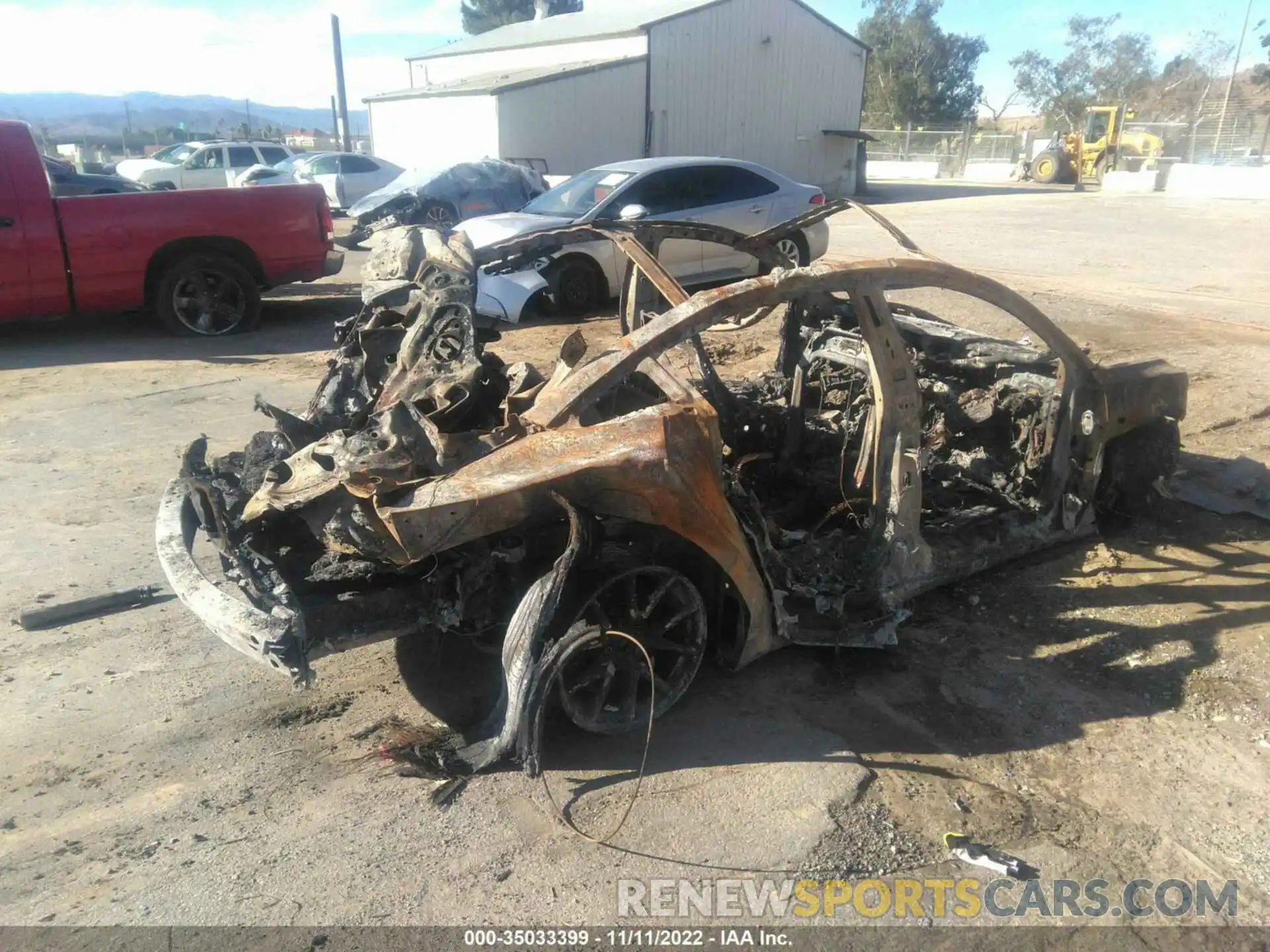 4 Photograph of a damaged car 5YJ3E1EA9KF426456 TESLA MODEL 3 2019