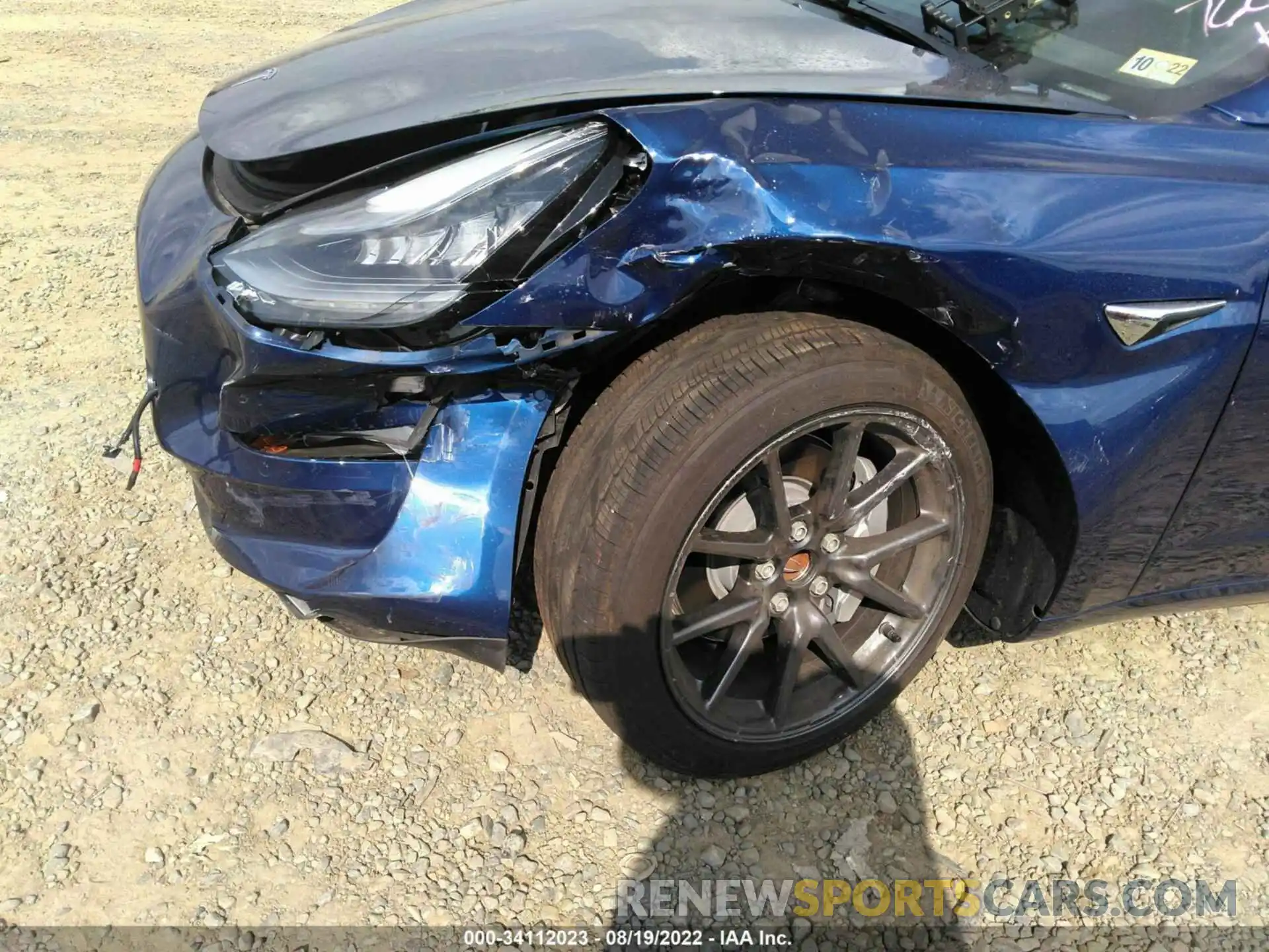 6 Photograph of a damaged car 5YJ3E1EA9KF428806 TESLA MODEL 3 2019