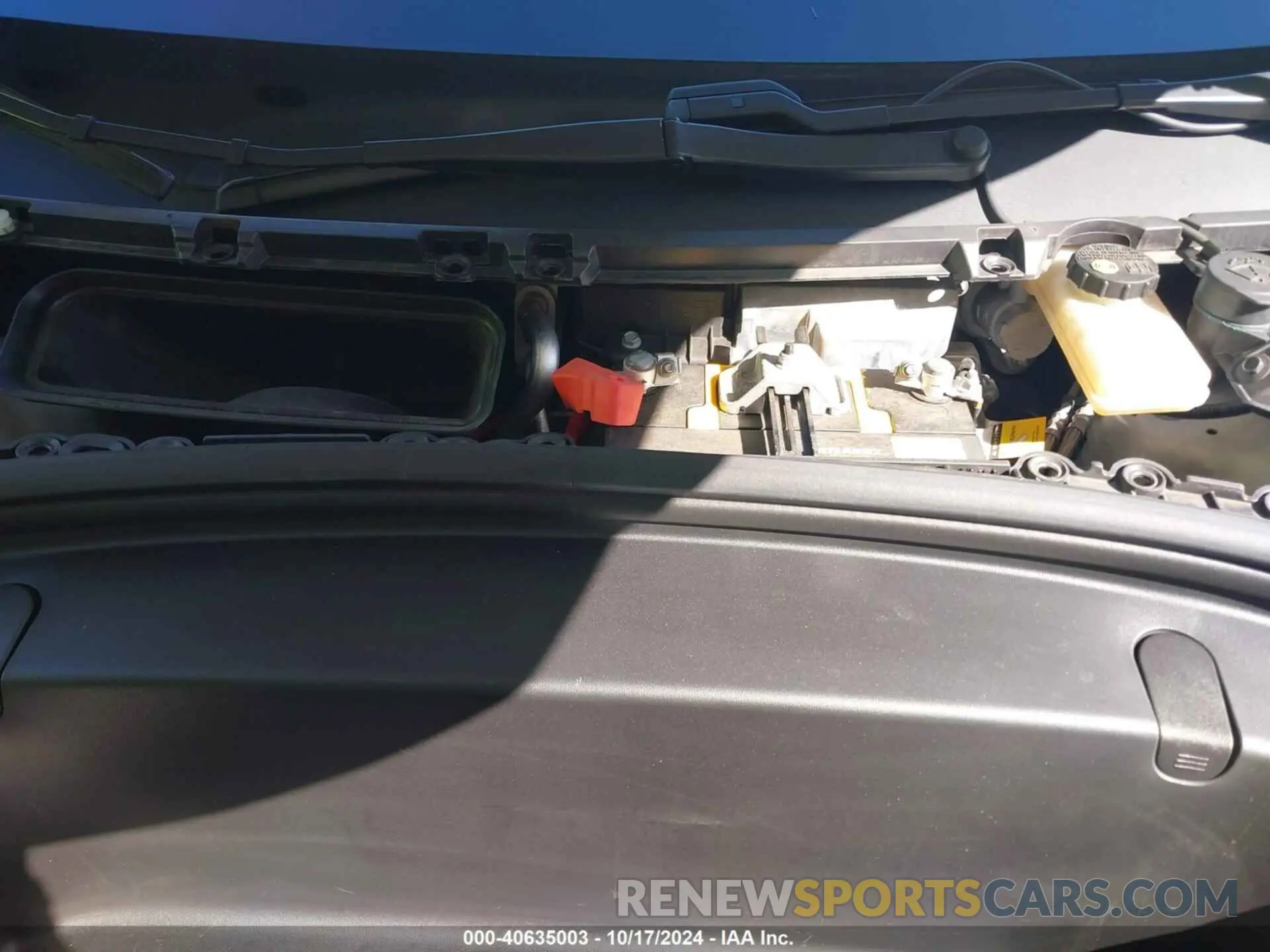10 Photograph of a damaged car 5YJ3E1EA9KF483479 TESLA MODEL 3 2019