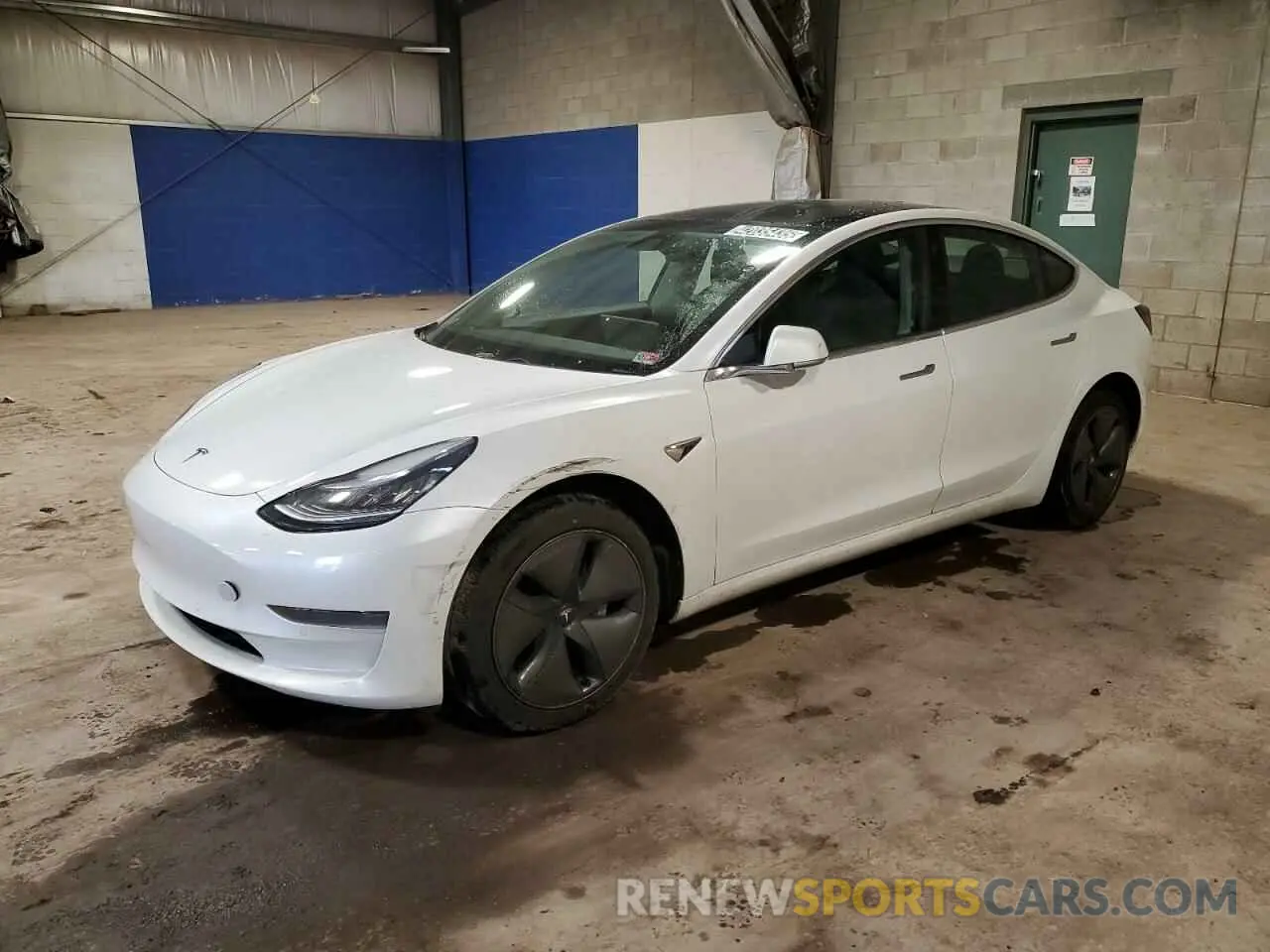1 Photograph of a damaged car 5YJ3E1EA9KF483725 TESLA MODEL 3 2019