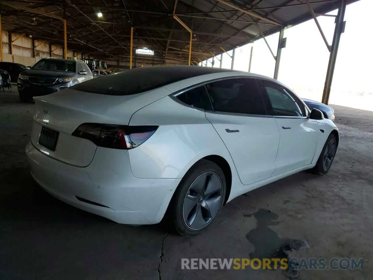 3 Photograph of a damaged car 5YJ3E1EA9KF485104 TESLA MODEL 3 2019
