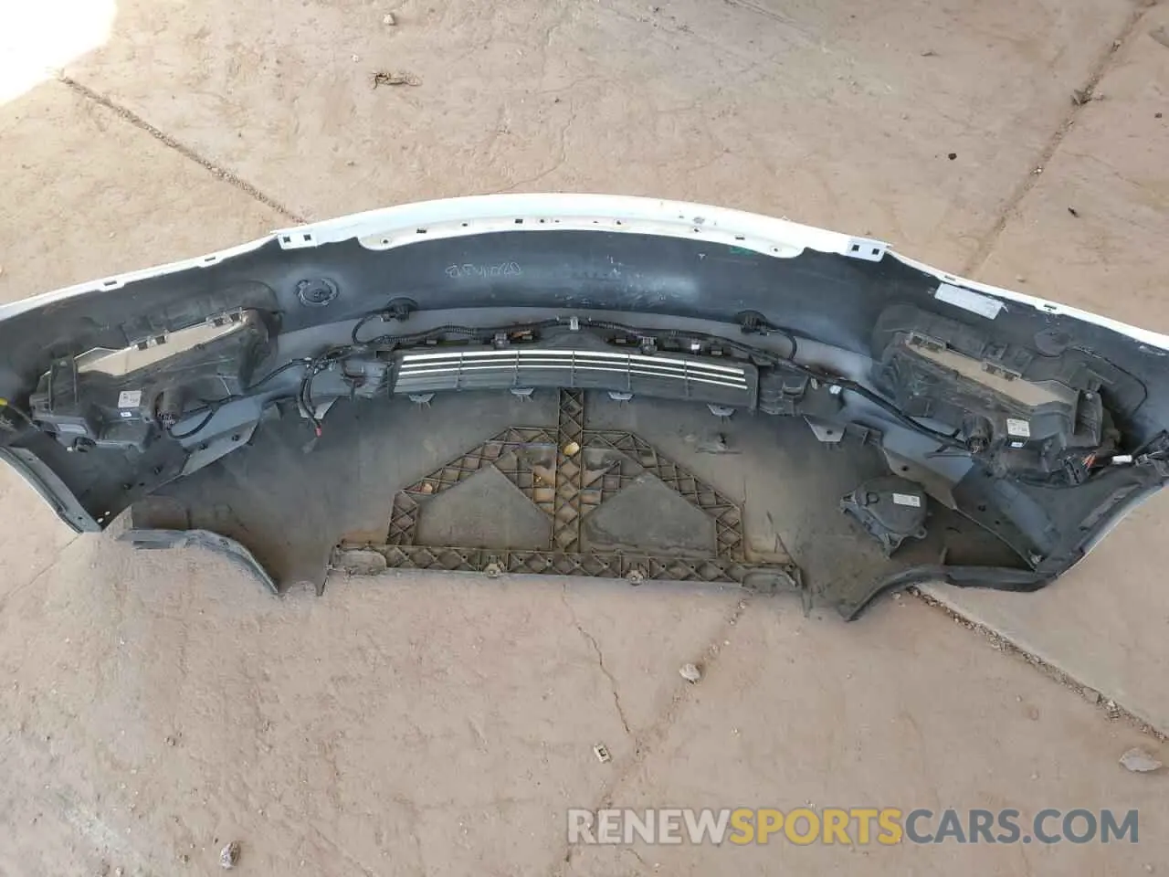 12 Photograph of a damaged car 5YJ3E1EA9KF529893 TESLA MODEL 3 2019