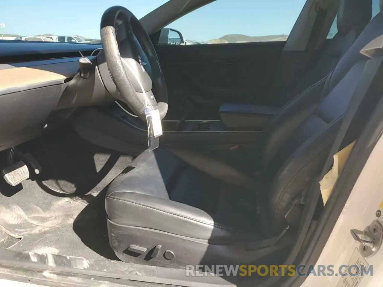 7 Photograph of a damaged car 5YJ3E1EA9KF529893 TESLA MODEL 3 2019