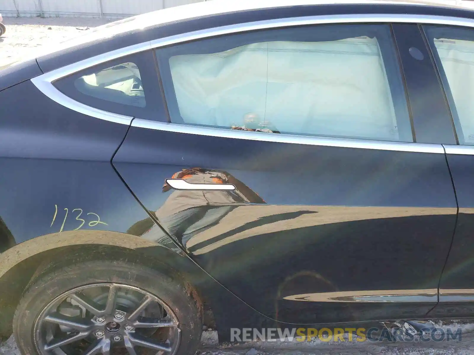 6 Photograph of a damaged car 5YJ3E1EAXKF296834 TESLA MODEL 3 2019