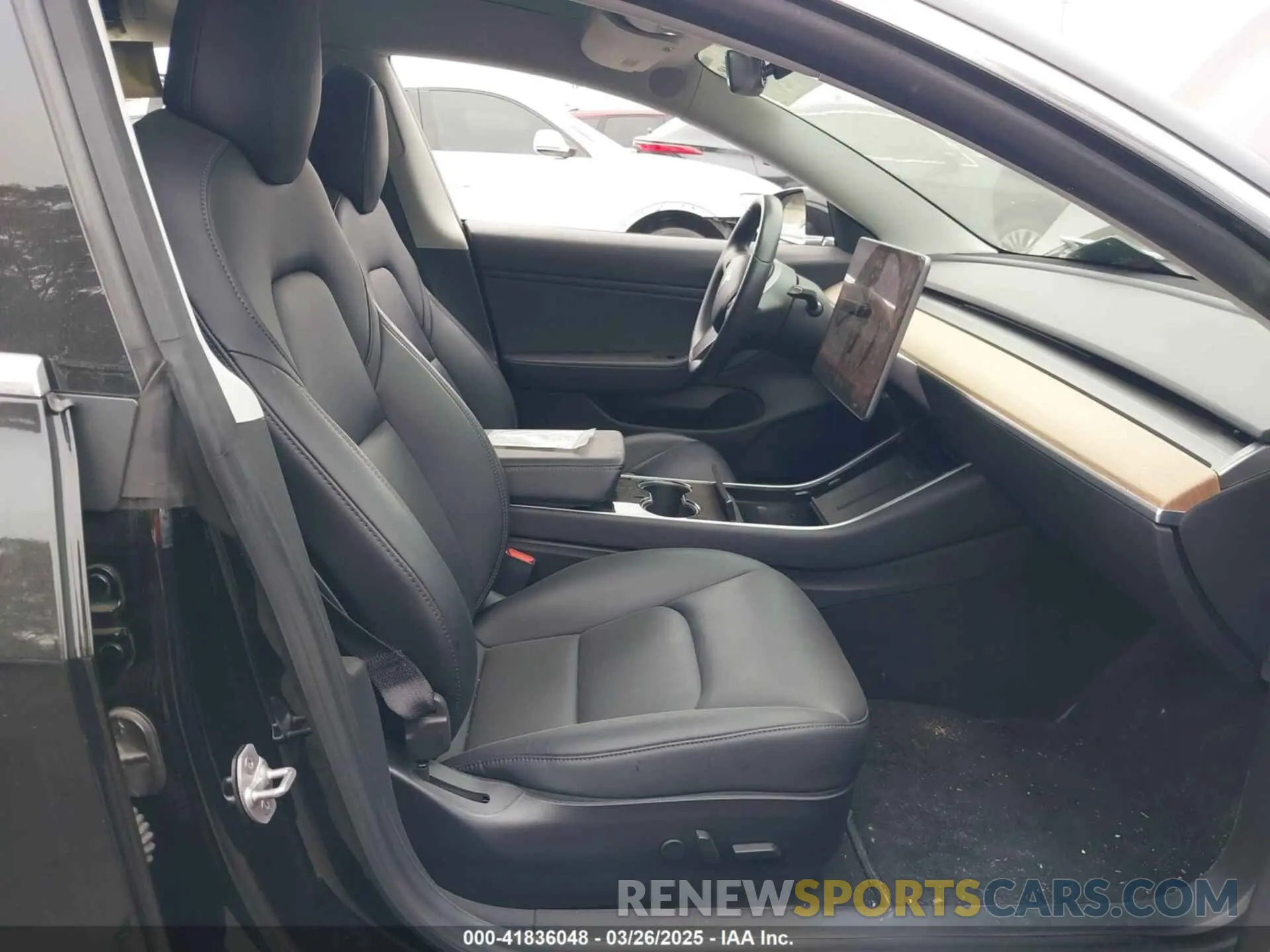 5 Photograph of a damaged car 5YJ3E1EAXKF300705 TESLA MODEL 3 2019