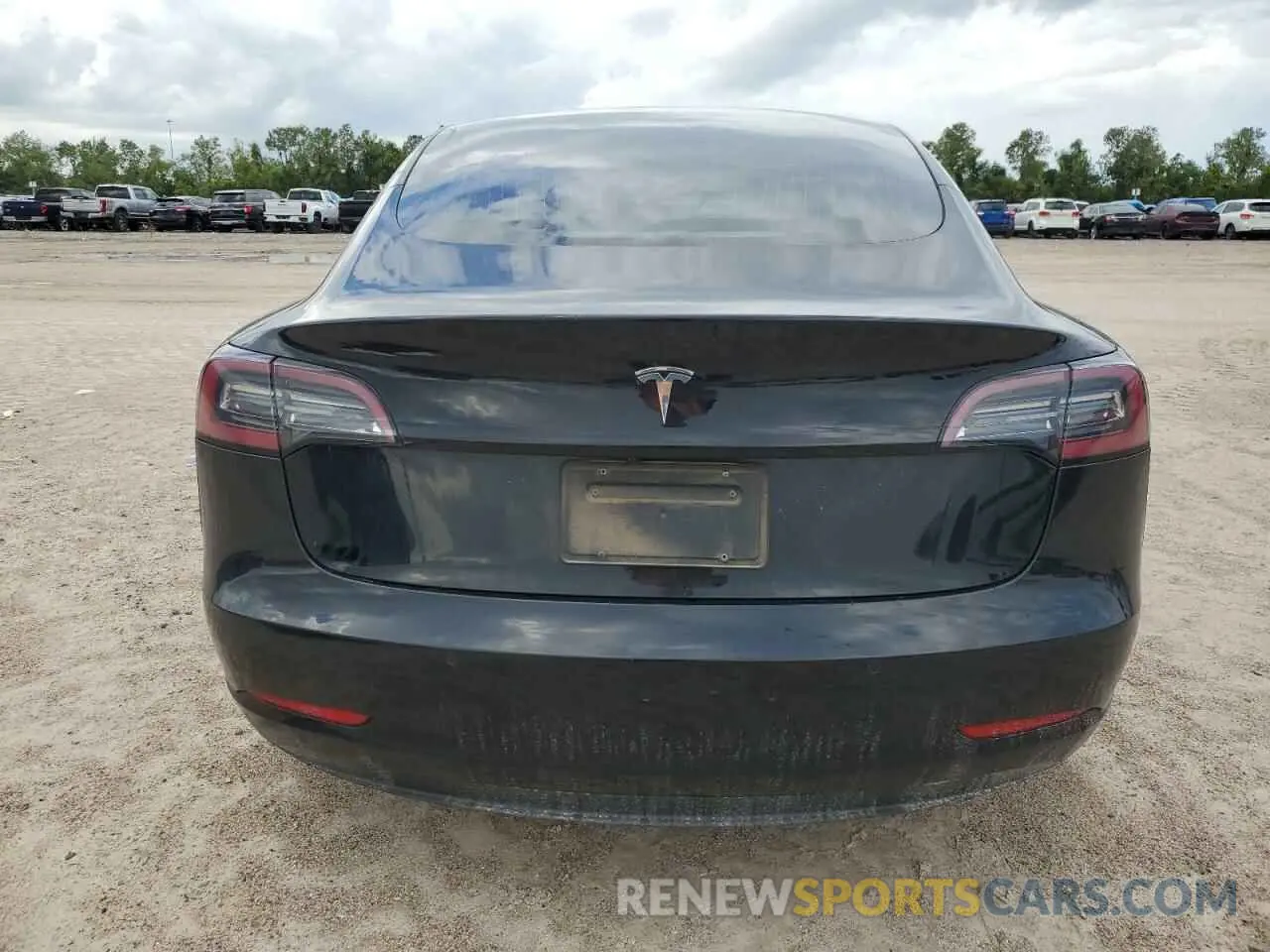 6 Photograph of a damaged car 5YJ3E1EAXKF304611 TESLA MODEL 3 2019