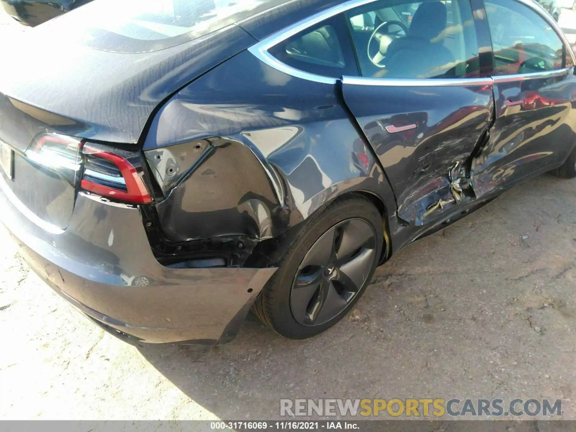 6 Photograph of a damaged car 5YJ3E1EAXKF307315 TESLA MODEL 3 2019