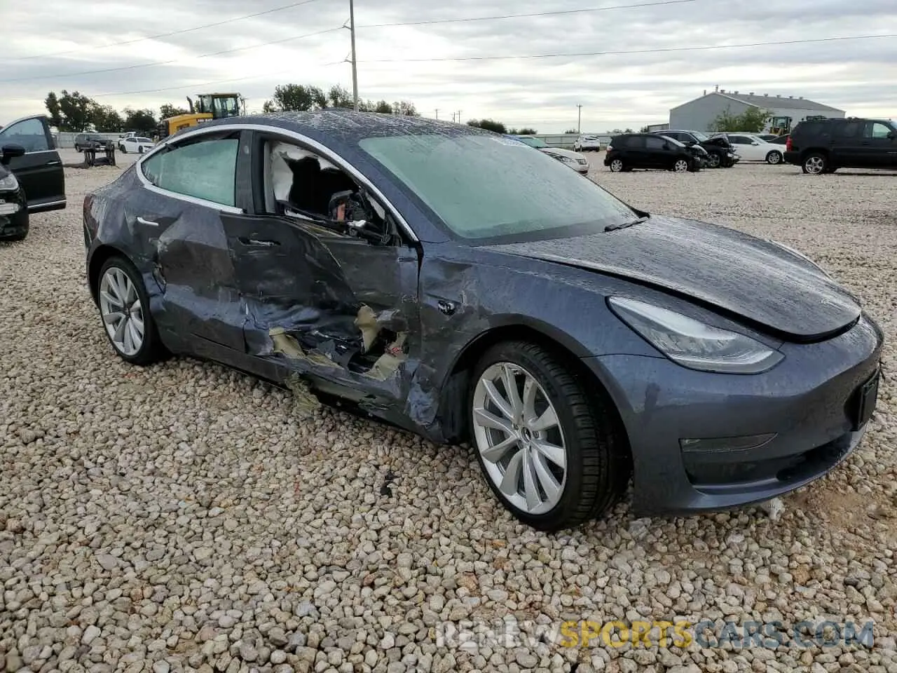 4 Photograph of a damaged car 5YJ3E1EAXKF311199 TESLA MODEL 3 2019