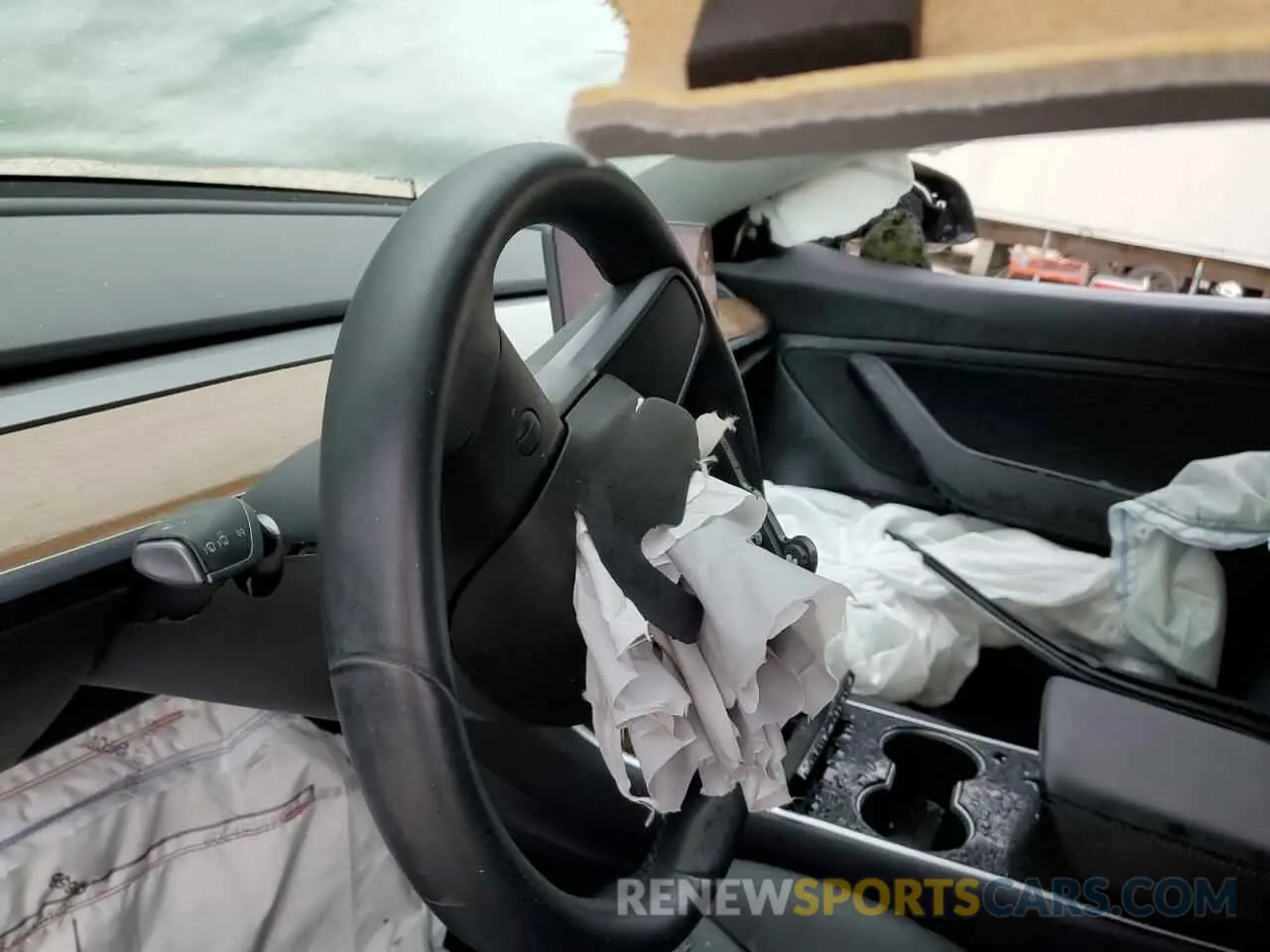 9 Photograph of a damaged car 5YJ3E1EAXKF311199 TESLA MODEL 3 2019
