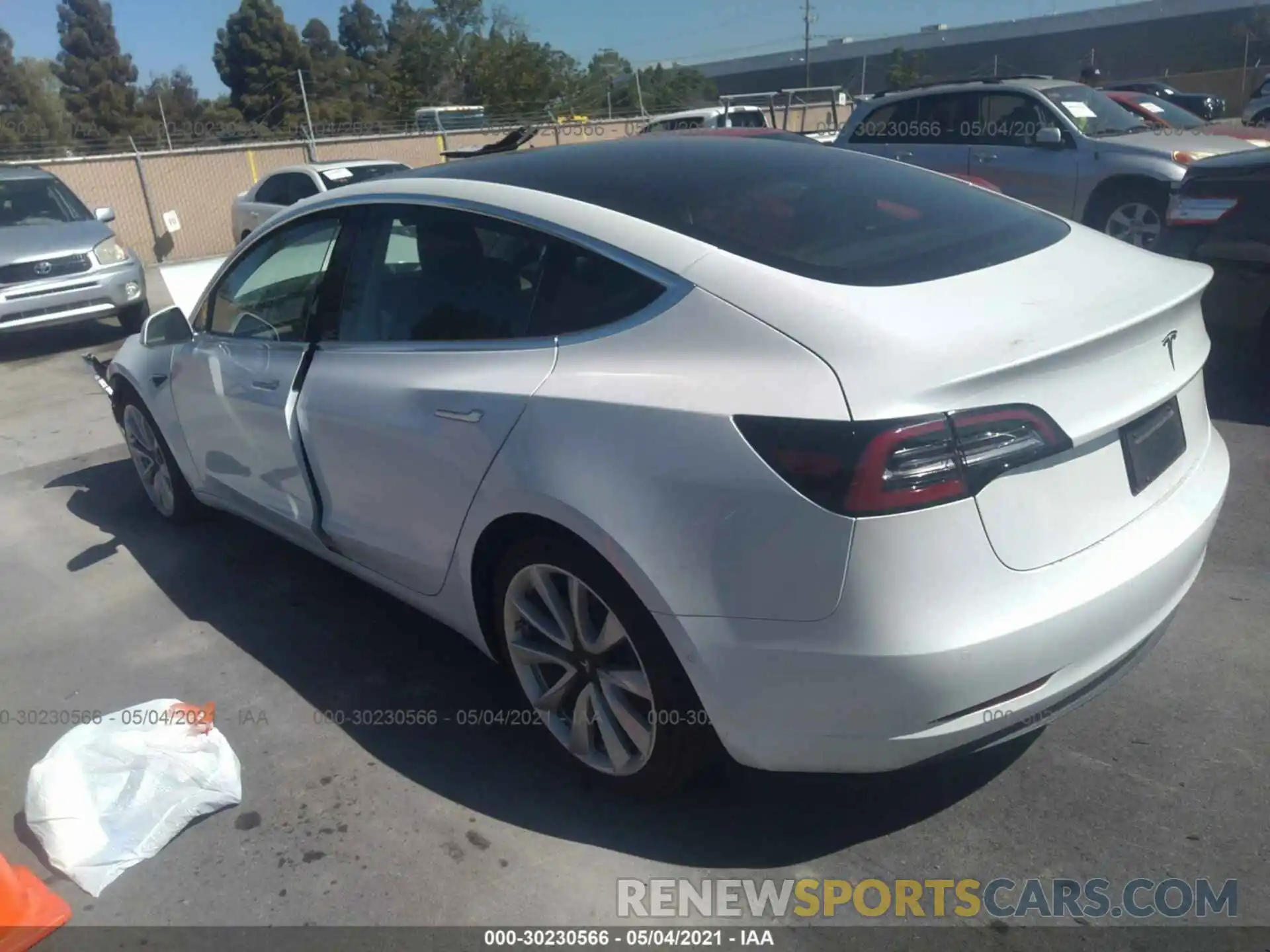 3 Photograph of a damaged car 5YJ3E1EAXKF311820 TESLA MODEL 3 2019