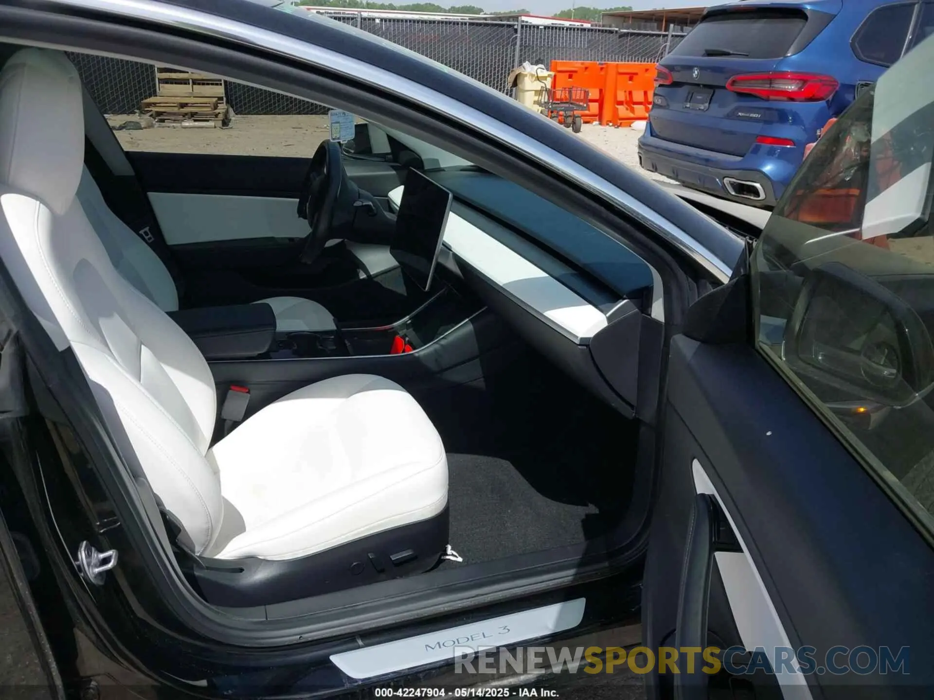 5 Photograph of a damaged car 5YJ3E1EAXKF312000 TESLA MODEL 3 2019