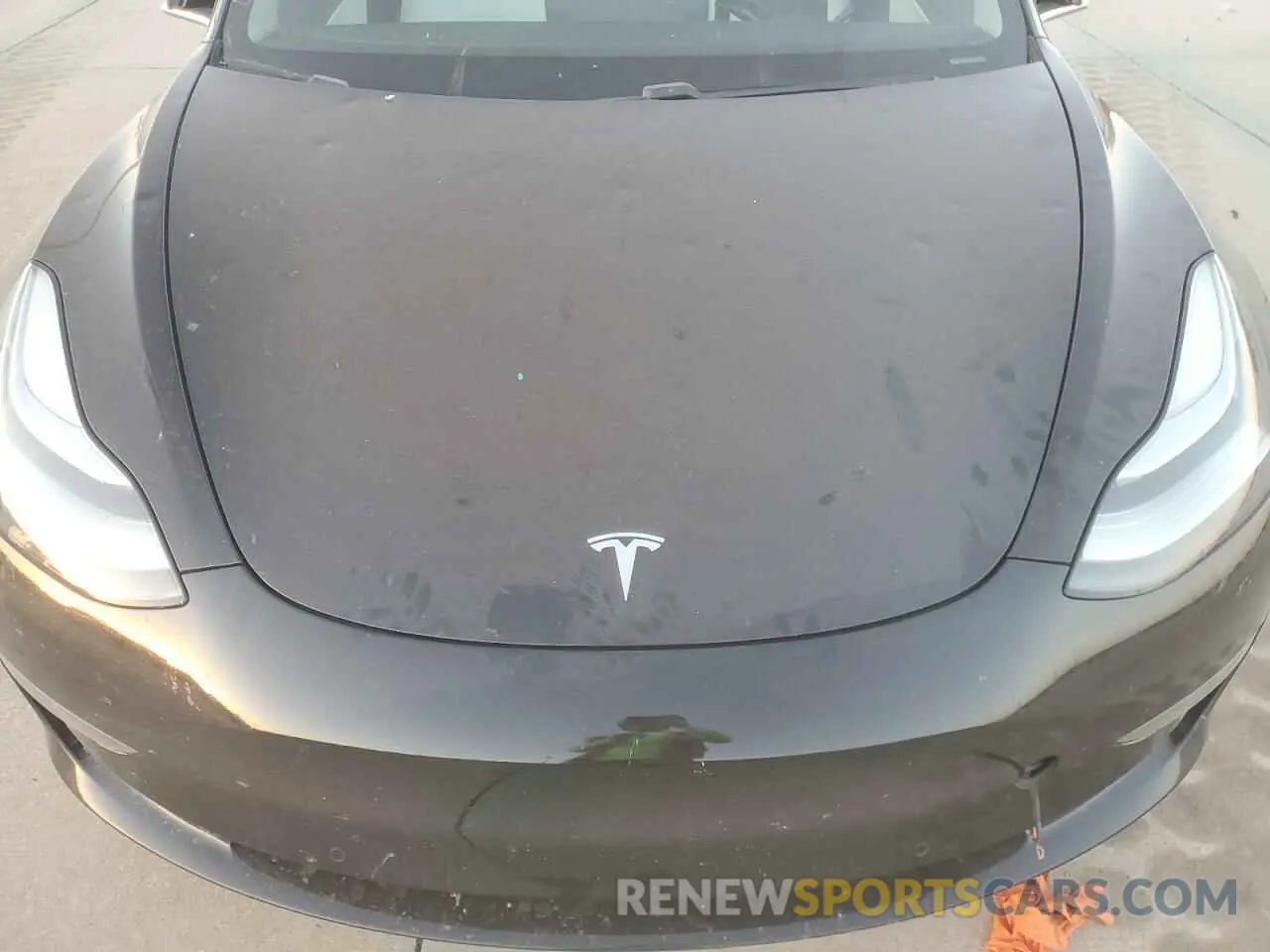 11 Photograph of a damaged car 5YJ3E1EAXKF323790 TESLA MODEL 3 2019
