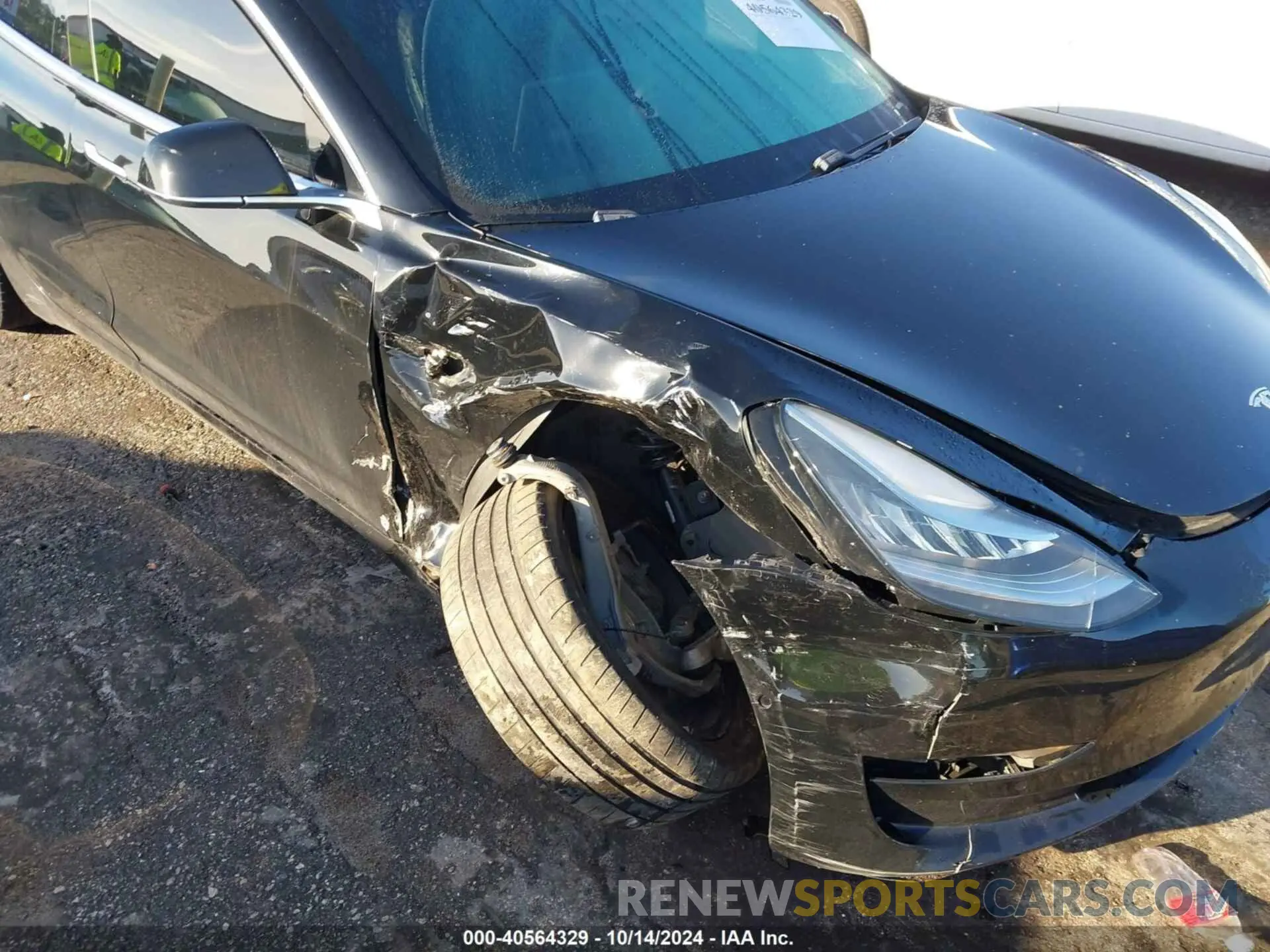 6 Photograph of a damaged car 5YJ3E1EAXKF325409 TESLA MODEL 3 2019