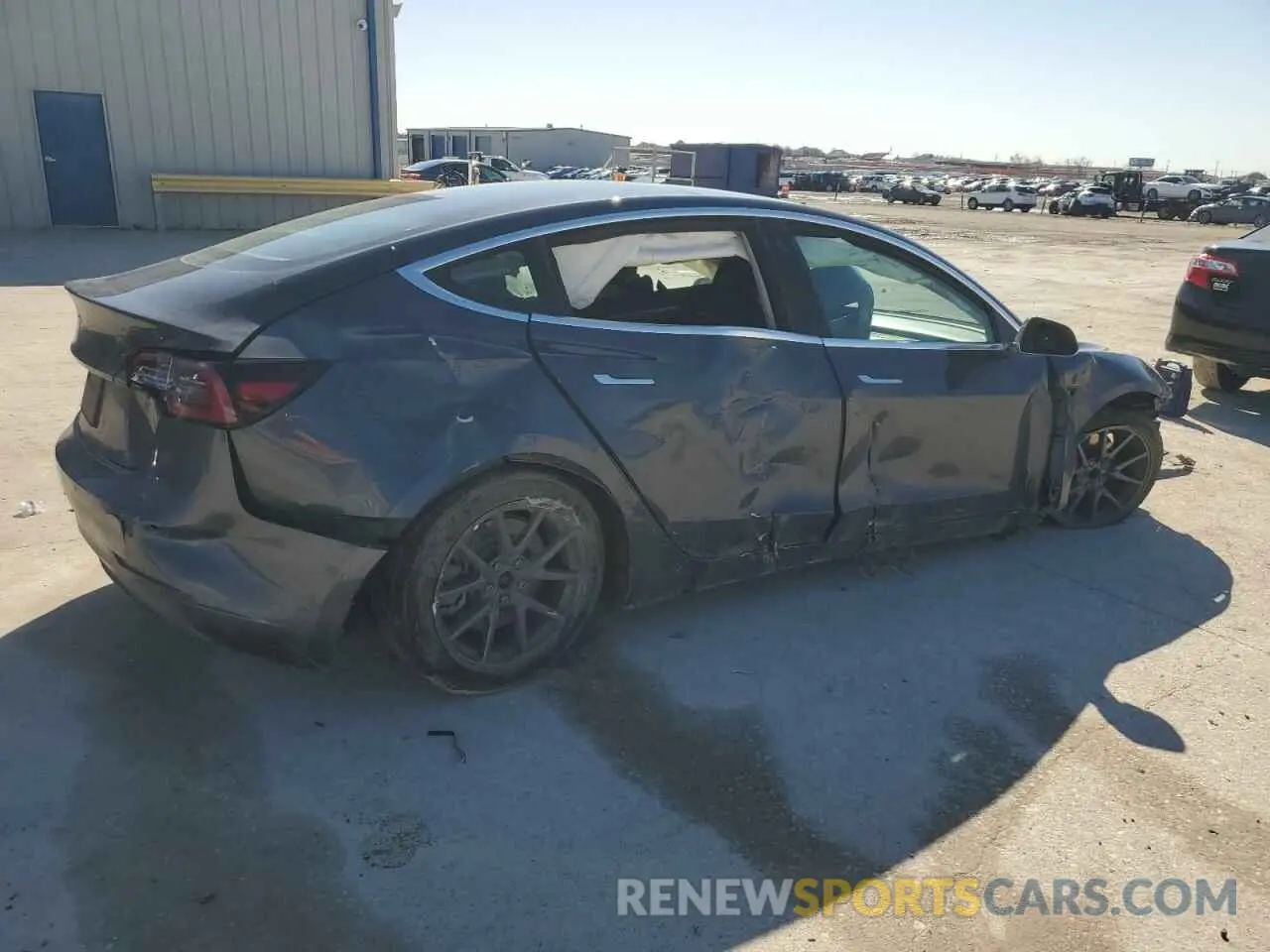 3 Photograph of a damaged car 5YJ3E1EAXKF325507 TESLA MODEL 3 2019