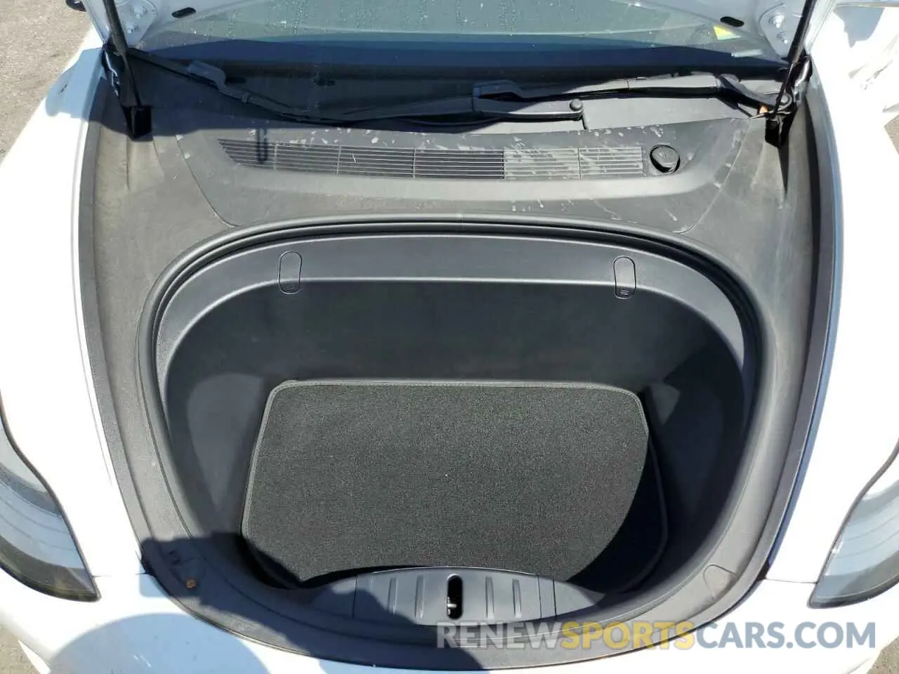 11 Photograph of a damaged car 5YJ3E1EAXKF328326 TESLA MODEL 3 2019