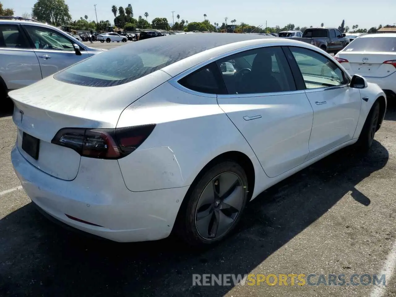 3 Photograph of a damaged car 5YJ3E1EAXKF328326 TESLA MODEL 3 2019