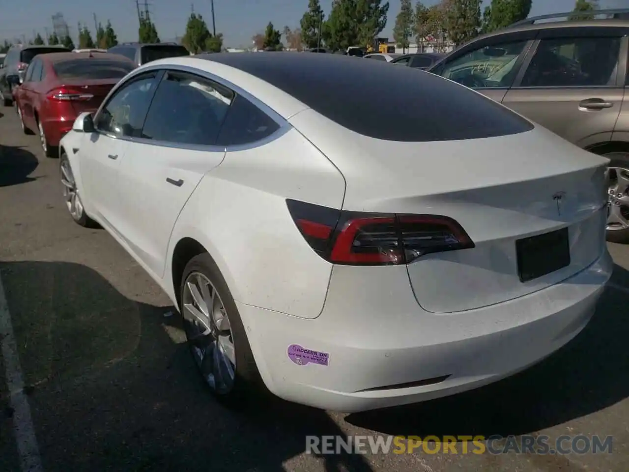 3 Photograph of a damaged car 5YJ3E1EAXKF332943 TESLA MODEL 3 2019