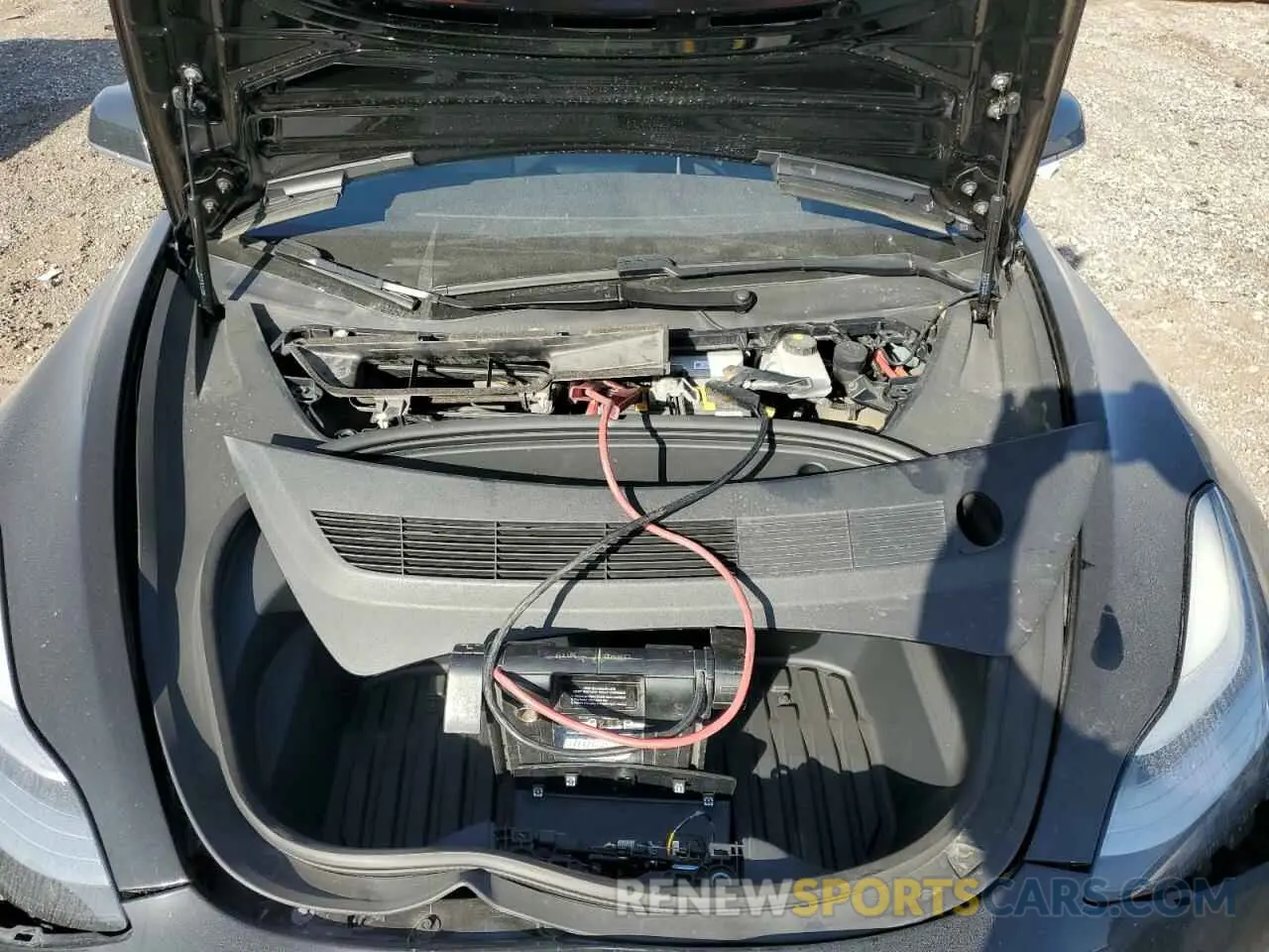 11 Photograph of a damaged car 5YJ3E1EAXKF398909 TESLA MODEL 3 2019