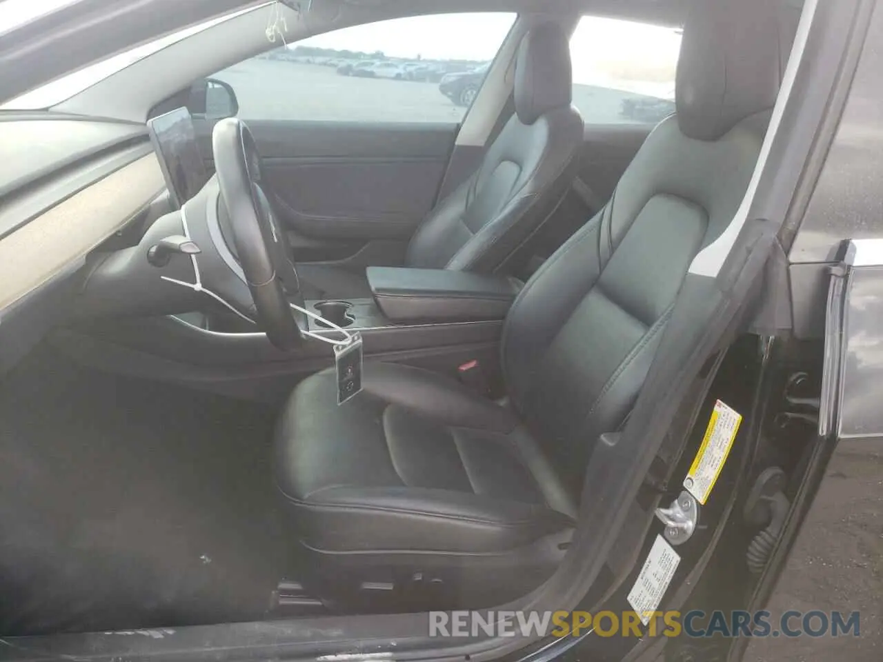 7 Photograph of a damaged car 5YJ3E1EAXKF399199 TESLA MODEL 3 2019