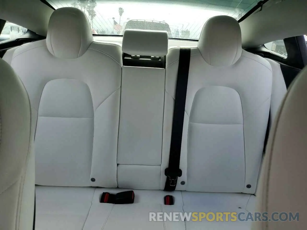 10 Photograph of a damaged car 5YJ3E1EAXKF429382 TESLA MODEL 3 2019