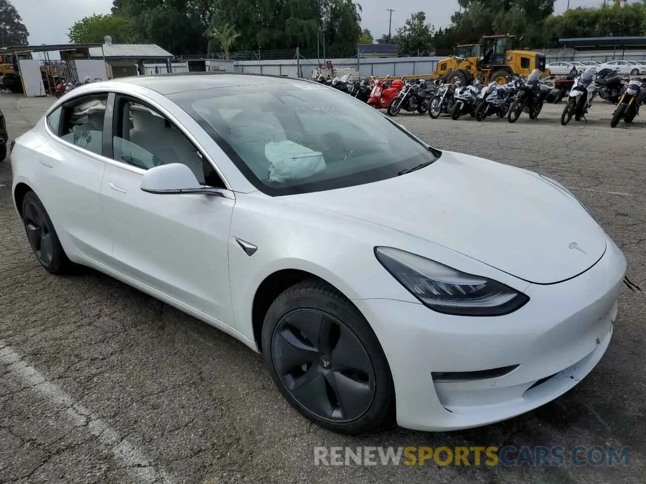 4 Photograph of a damaged car 5YJ3E1EAXKF429382 TESLA MODEL 3 2019