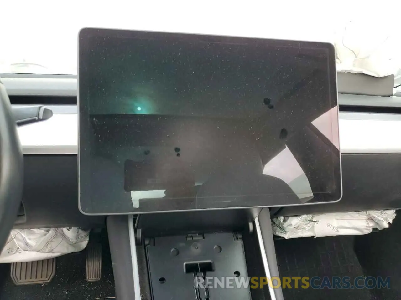 9 Photograph of a damaged car 5YJ3E1EAXKF429382 TESLA MODEL 3 2019
