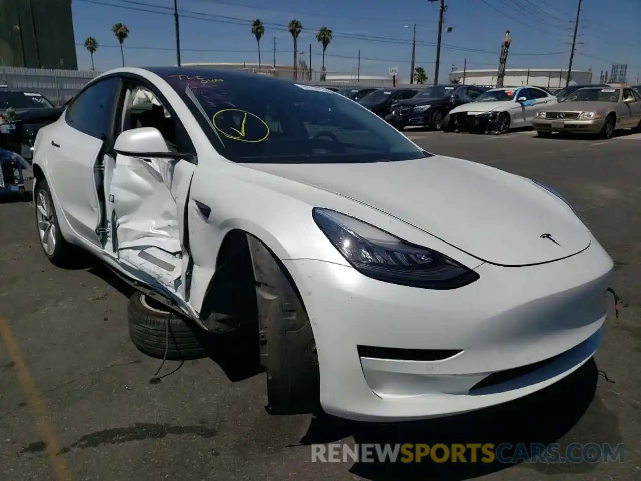 1 Photograph of a damaged car 5YJ3E1EAXKF476587 TESLA MODEL 3 2019