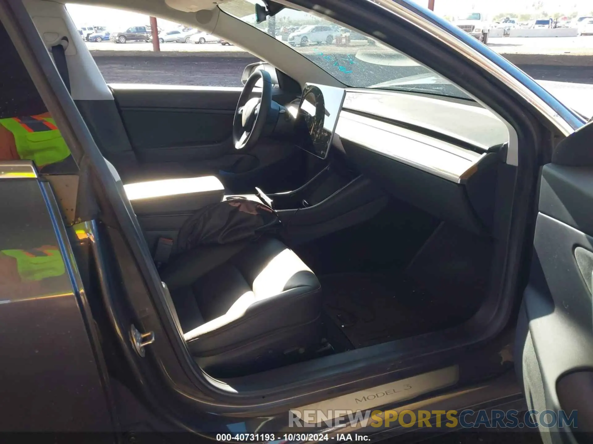 5 Photograph of a damaged car 5YJ3E1EAXKF480221 TESLA MODEL 3 2019
