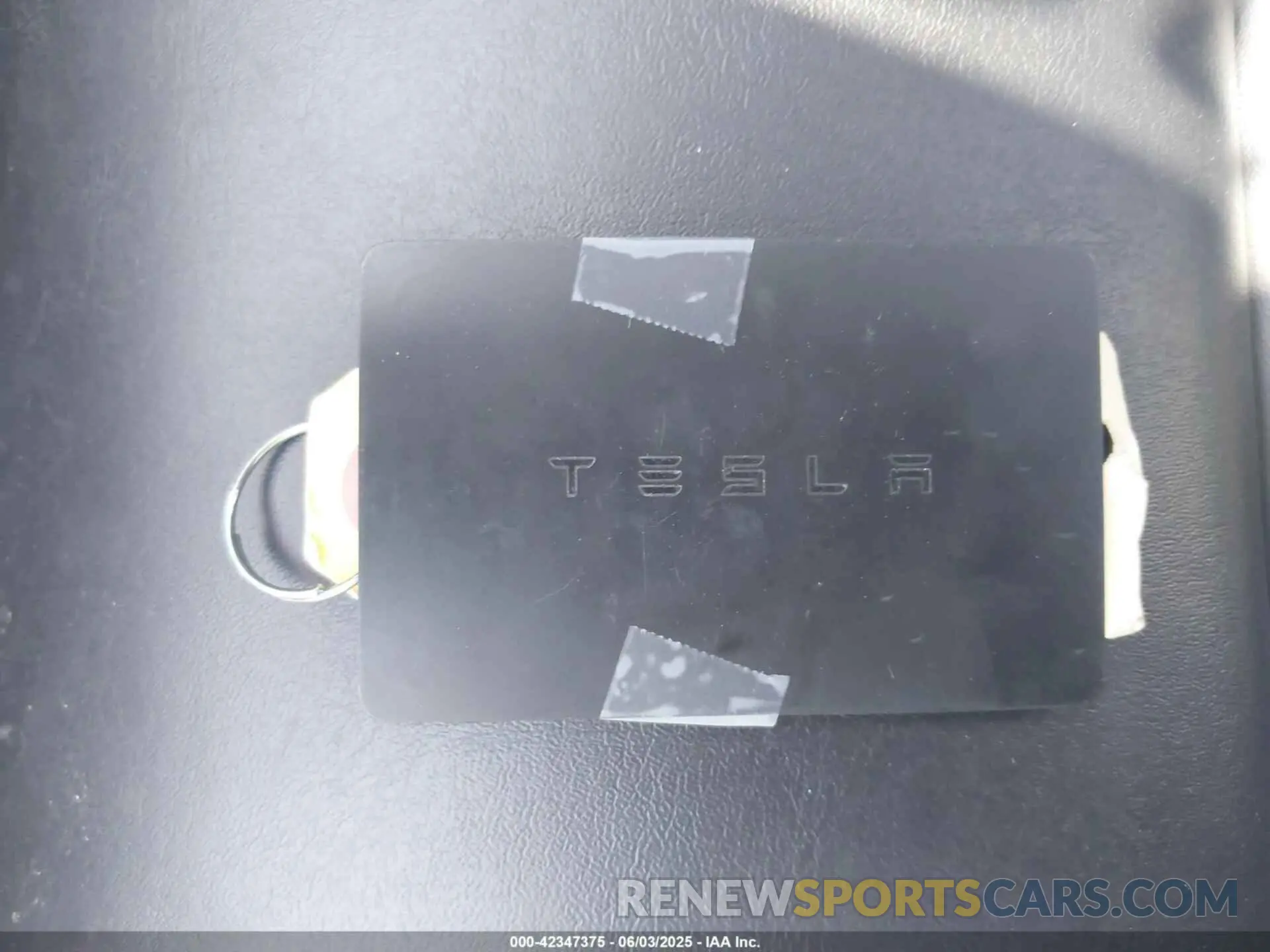 11 Photograph of a damaged car 5YJ3E1EAXKF483331 TESLA MODEL 3 2019