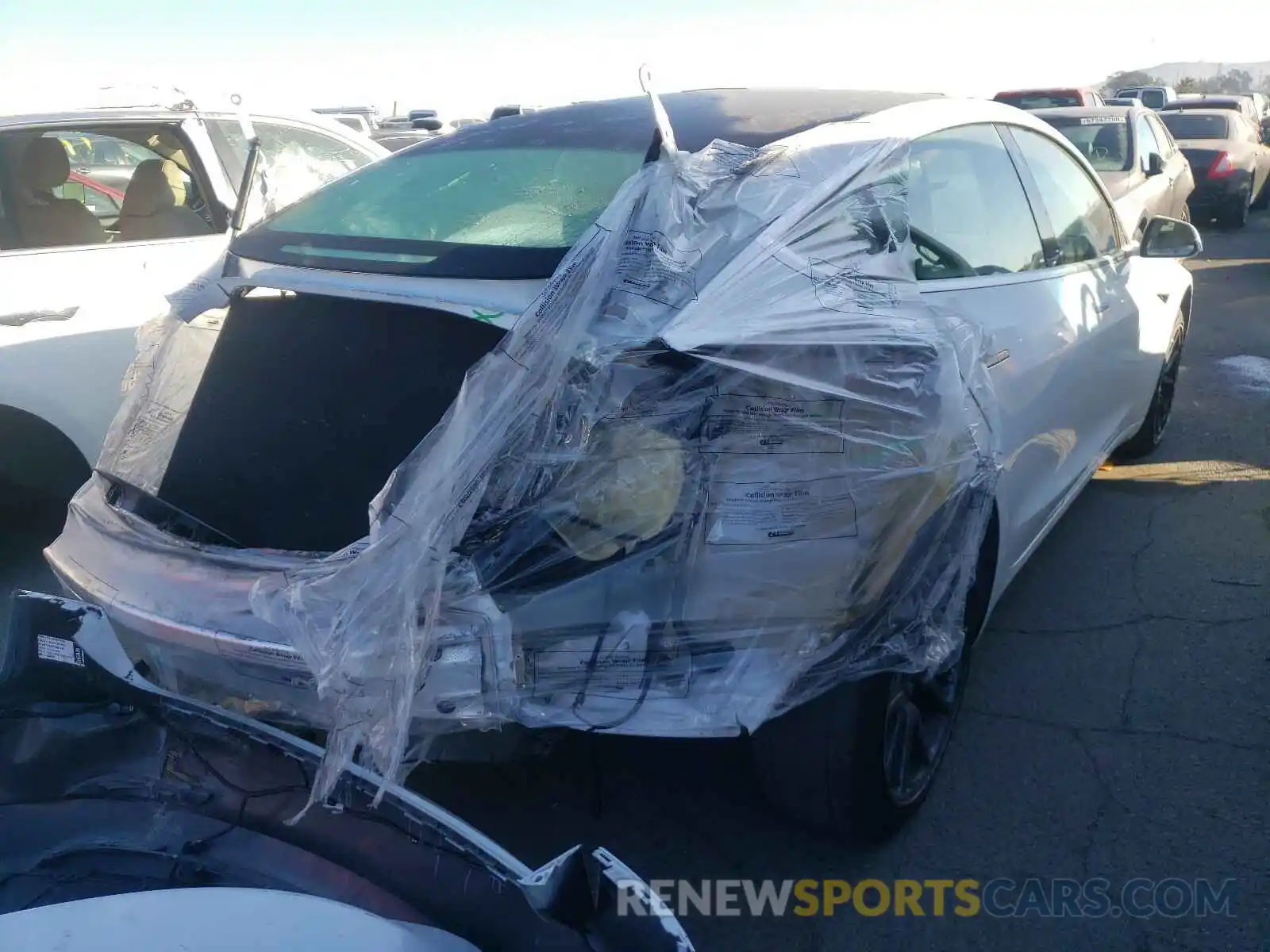 4 Photograph of a damaged car 5YJ3E1EAXXF401629 TESLA MODEL 3 2019