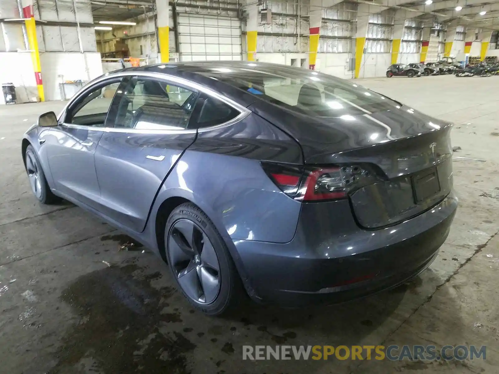 3 Photograph of a damaged car 5YJ3E1EB0KF205384 TESLA MODEL 3 2019