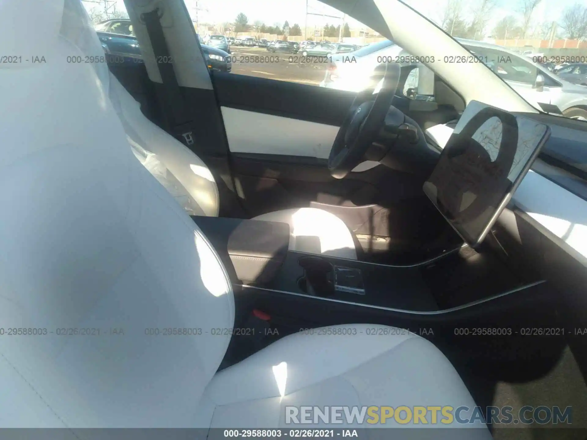 5 Photograph of a damaged car 5YJ3E1EB0KF231676 TESLA MODEL 3 2019