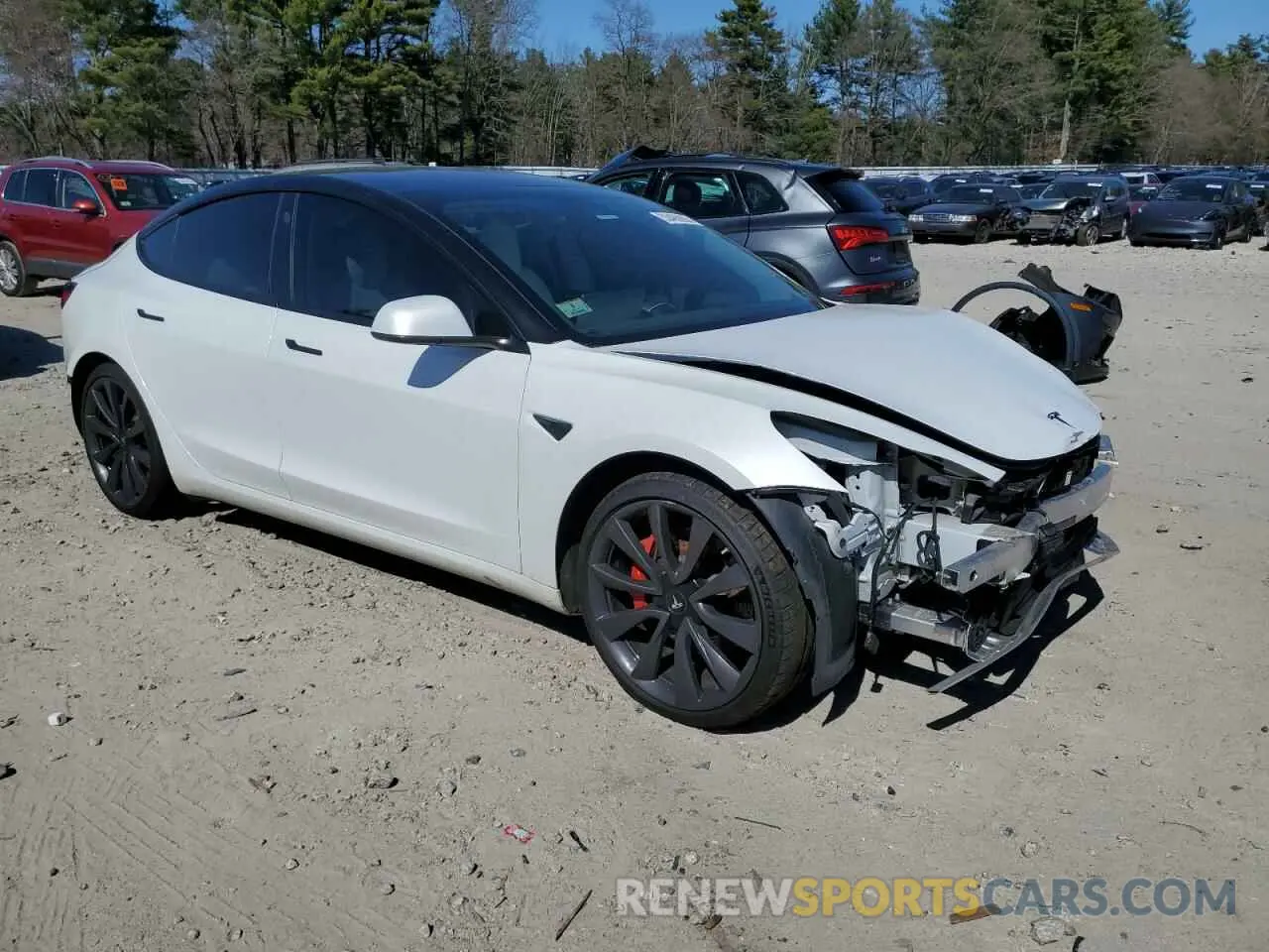 4 Photograph of a damaged car 5YJ3E1EB0KF231791 TESLA MODEL 3 2019
