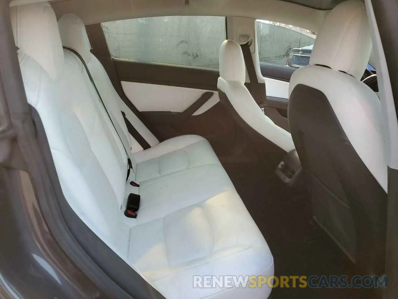 12 Photograph of a damaged car 5YJ3E1EB0KF238370 TESLA MODEL 3 2019