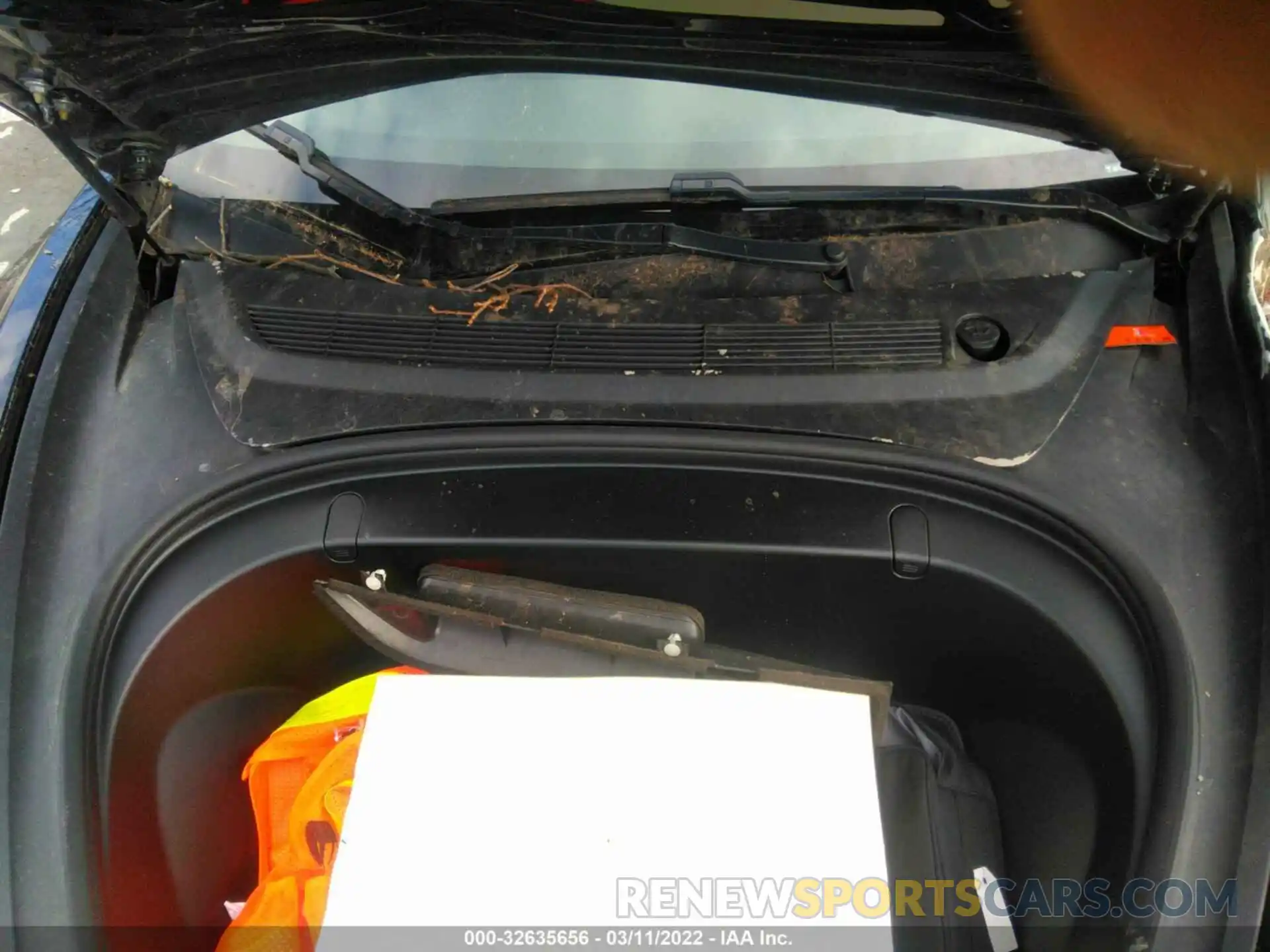 10 Photograph of a damaged car 5YJ3E1EB0KF384333 TESLA MODEL 3 2019