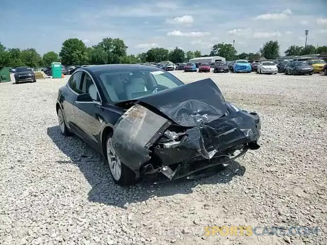 14 Photograph of a damaged car 5YJ3E1EB0KF391458 TESLA MODEL 3 2019