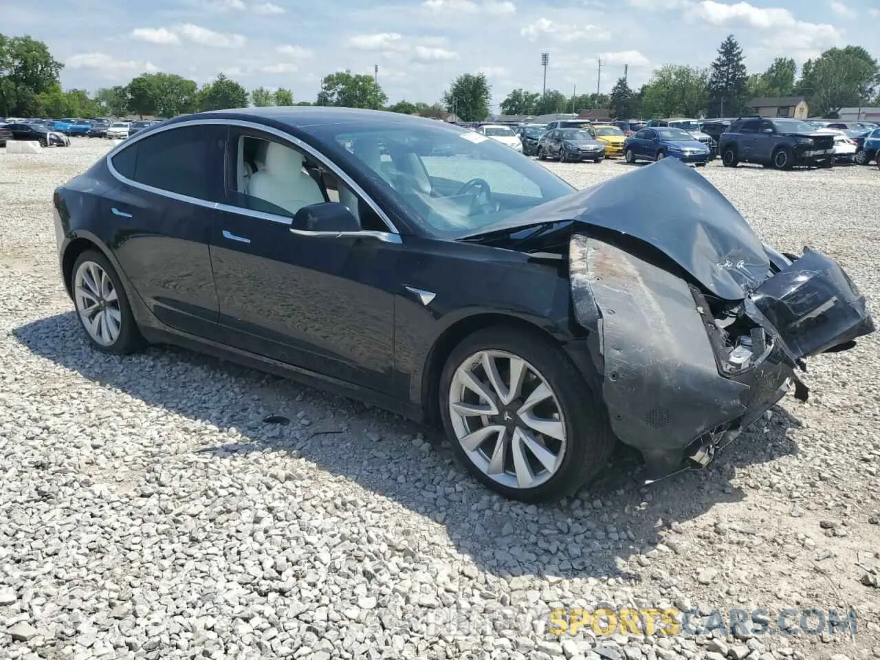 4 Photograph of a damaged car 5YJ3E1EB0KF391458 TESLA MODEL 3 2019
