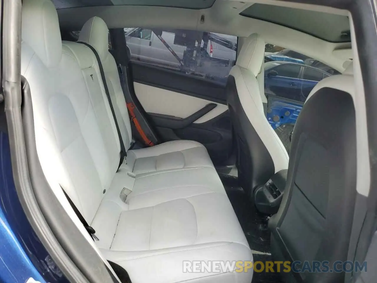 10 Photograph of a damaged car 5YJ3E1EB0KF392173 TESLA MODEL 3 2019