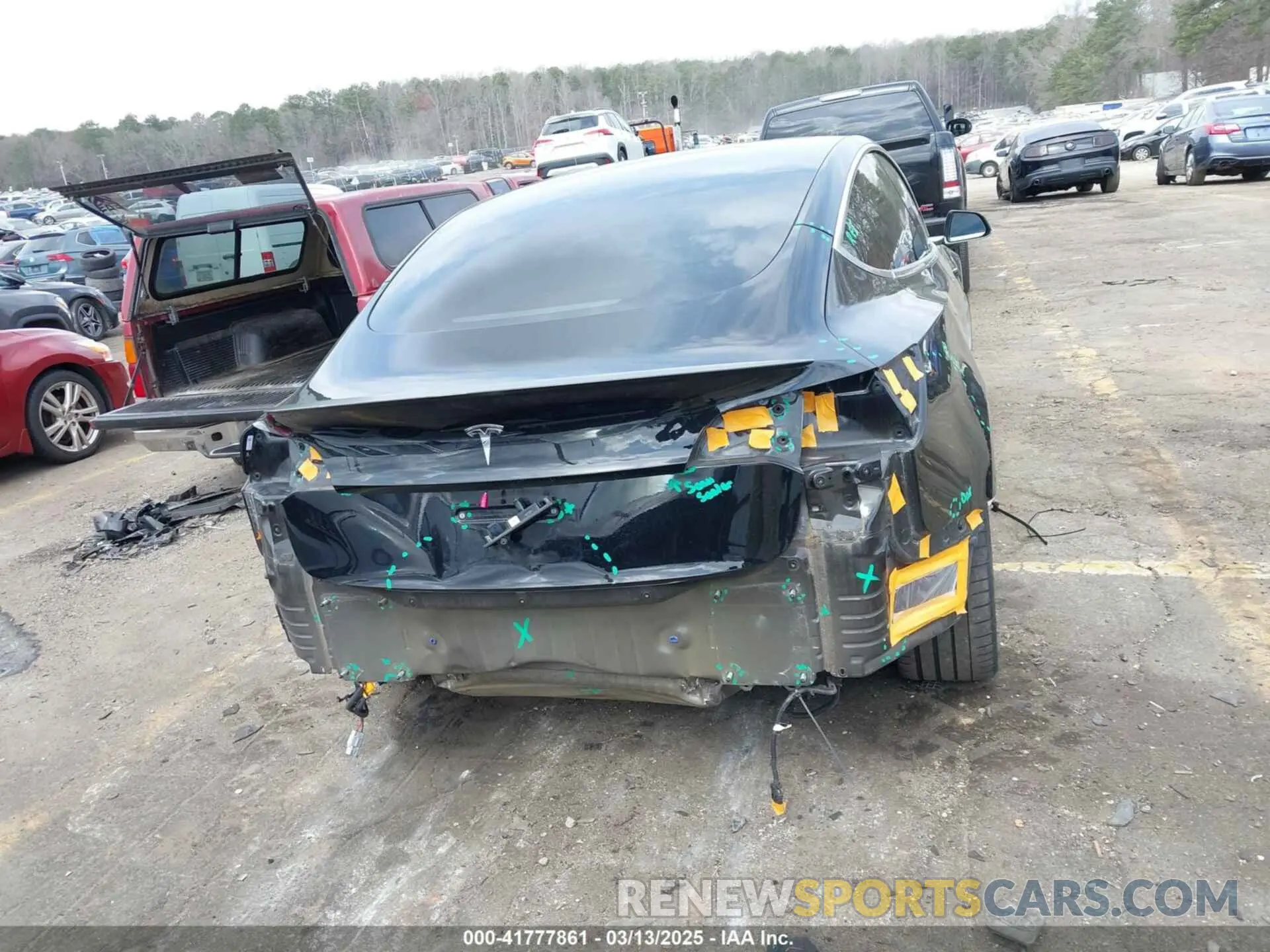 6 Photograph of a damaged car 5YJ3E1EB0KF422093 TESLA MODEL 3 2019