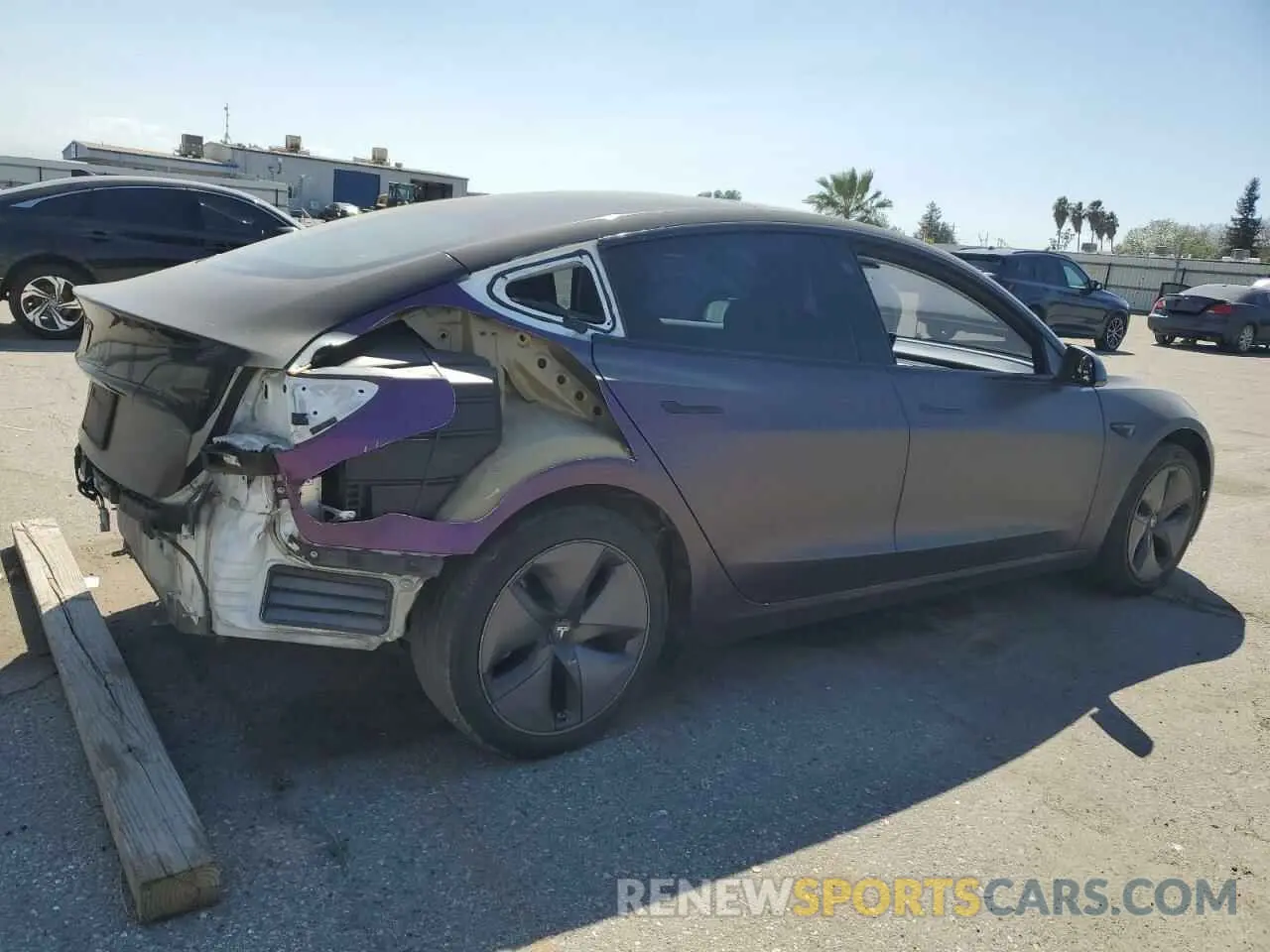 3 Photograph of a damaged car 5YJ3E1EB0KF437418 TESLA MODEL 3 2019