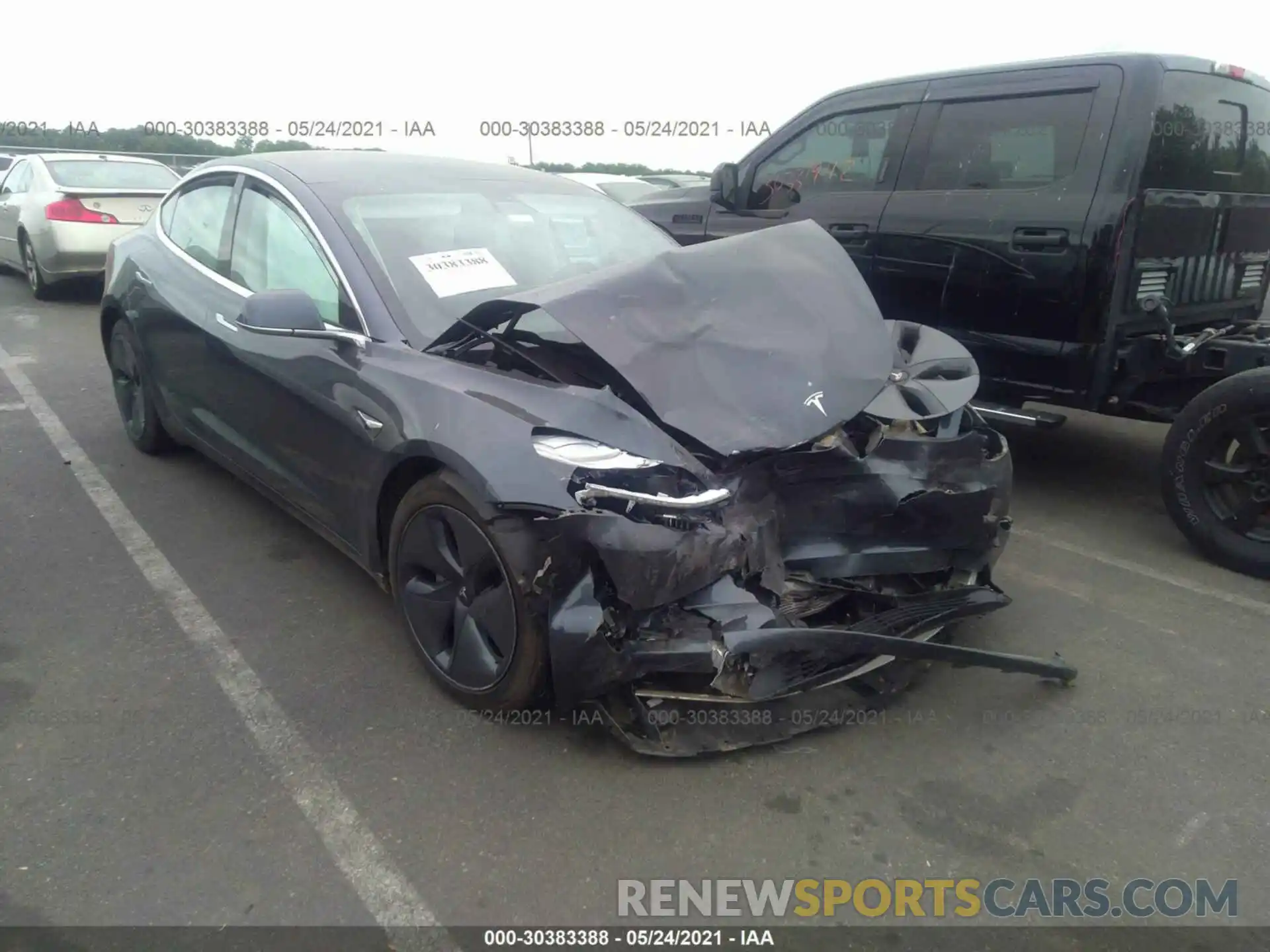 1 Photograph of a damaged car 5YJ3E1EB0KF452260 TESLA MODEL 3 2019