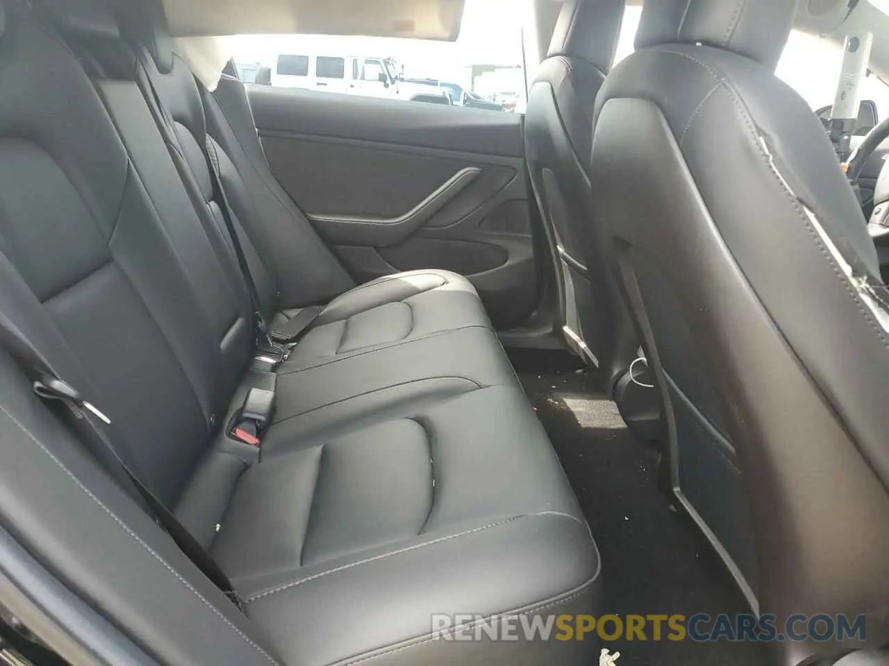 10 Photograph of a damaged car 5YJ3E1EB0KF487218 TESLA MODEL 3 2019