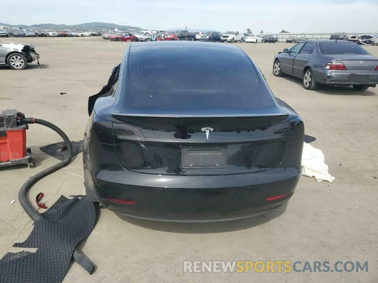 6 Photograph of a damaged car 5YJ3E1EB0KF487218 TESLA MODEL 3 2019