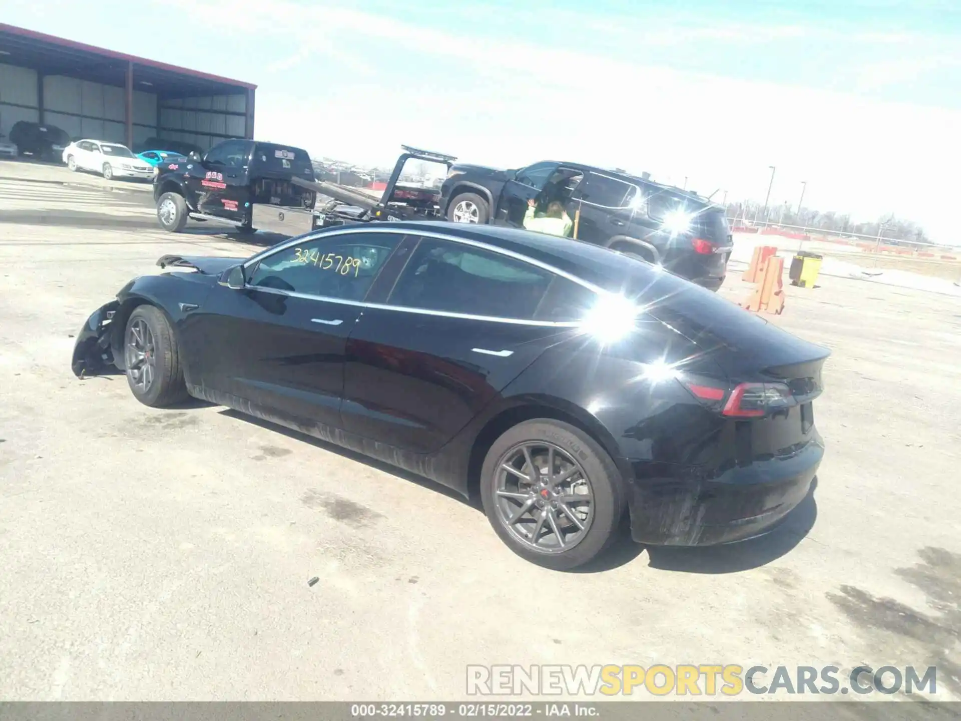 3 Photograph of a damaged car 5YJ3E1EB0KF511033 TESLA MODEL 3 2019