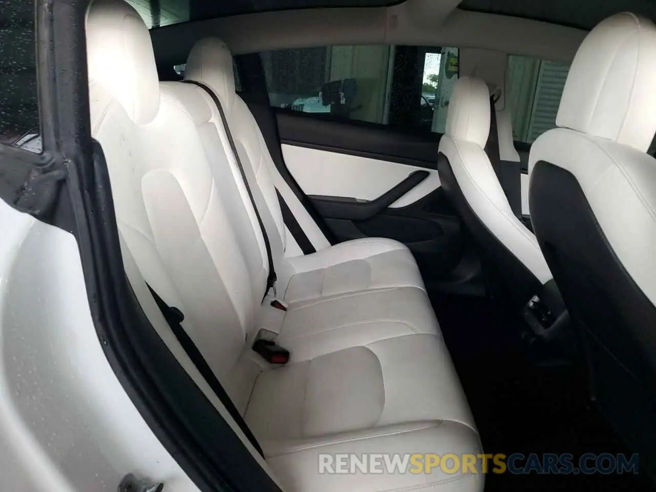 10 Photograph of a damaged car 5YJ3E1EB0KF513168 TESLA MODEL 3 2019