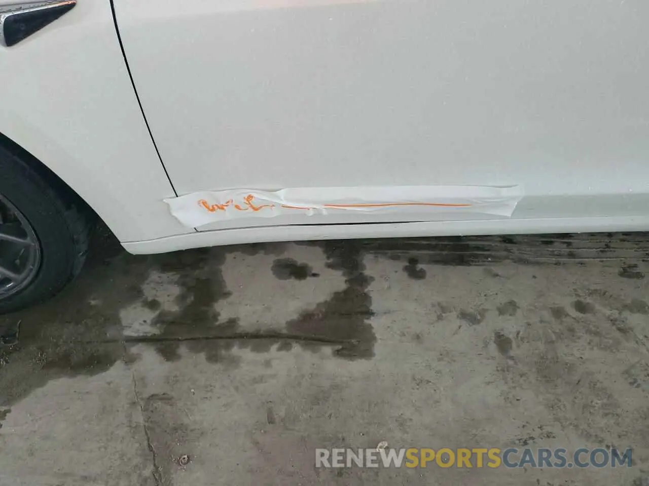 12 Photograph of a damaged car 5YJ3E1EB0KF513168 TESLA MODEL 3 2019